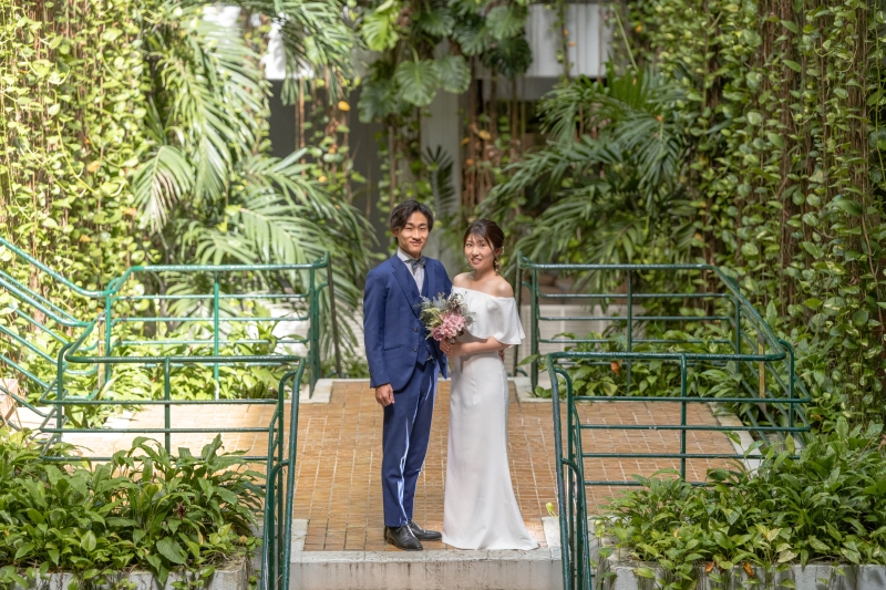 『ムーンビーチプレミアムフォト』★ムーンビーチ、ガーデン、館内撮影付き★安心の衣装追加料金なし！青空＆お顔美肌補正2万円分付！