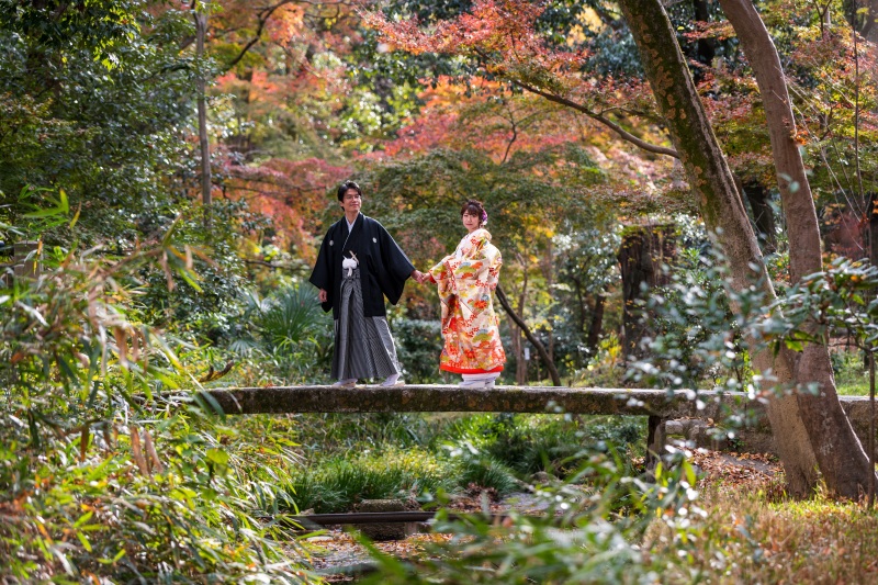【沖縄恩納村ムーンビーチ&京都世界遺産 下鴨神社プレミアムフォト】◆沖縄でドレス&京都で和装撮影◆安心の衣装追加料金なし!
