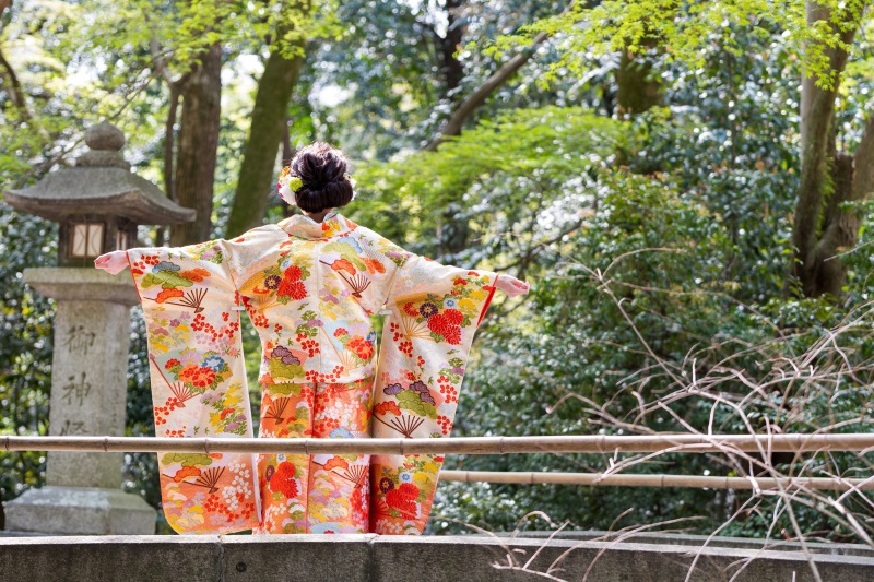 【沖縄恩納村ムーンビーチ＆京都世界遺産 下鴨神社プレミアムフォト】★沖縄でドレス&京都で和装撮影★安心の衣裳追加料金なし！
