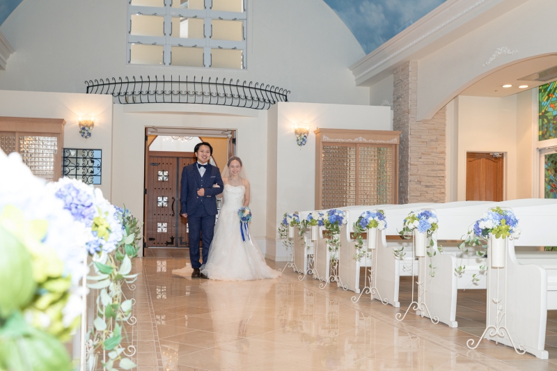 11周年記念◆9月撮影&ドローン1C特典◆安心の全衣裳追加料金なし『結婚式のようなチャペル&ビーチプラン』青空&美肌補正2万円付