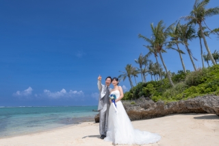 10周年＆2200組の実績のスタジオムーンで「美しい写真を永遠に、楽しいフォトウエディングをリーズナブルに」