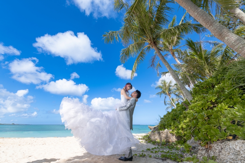 ◆安心の全衣裳追加料金なし【ムーンビーチアルバムPKG】★アルバム付＆ムーンビーチ、ガーデン、館内撮影★青空＆美肌補正2万円分付