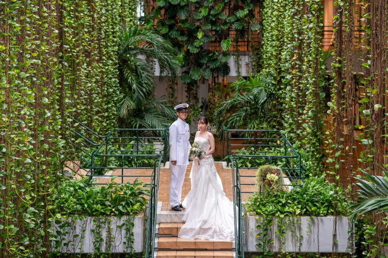 ★安心の衣裳追加料金なし【恩納村チャペル＆ビーチプラン】◉ムーンビーチのチャペルで結婚式のような撮影◉青空＆美肌補正2万円分付！