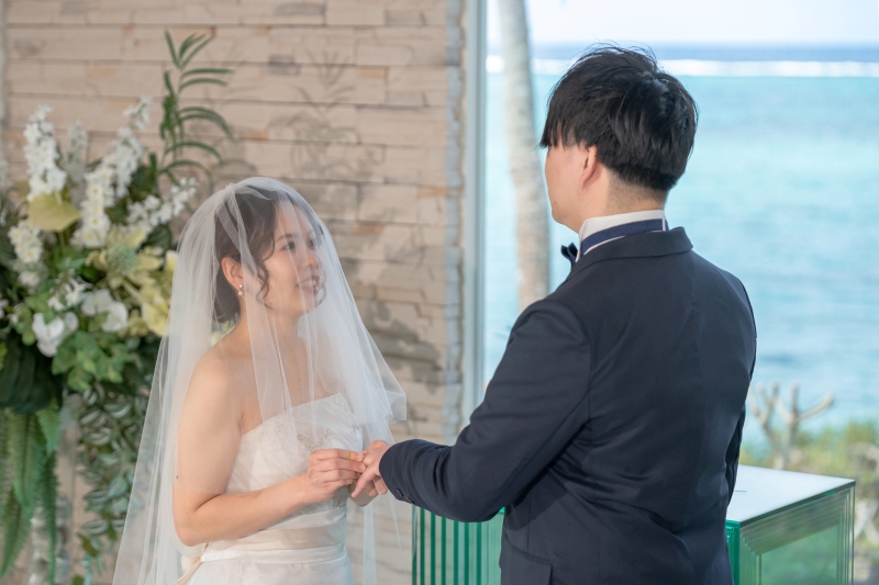 11周年記念◉衣装追加料金なし【結婚式のようなムーンビーチチャペル&ビーチプラン】★ドローン撮影・青空&美肌補正データ100C付