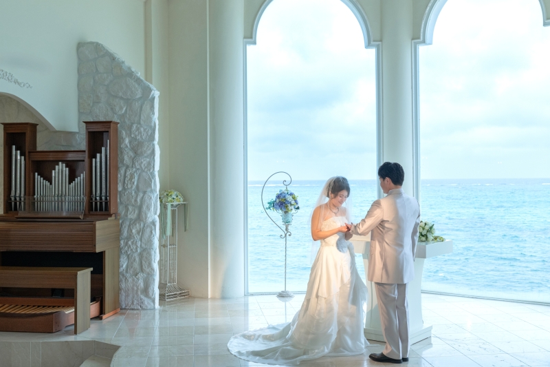 11周年記念◉全衣装追加料金なし【結婚式のようなリザンチャペル&ビーチプラン】★ドローン撮影・青空&美肌補正データ100C付