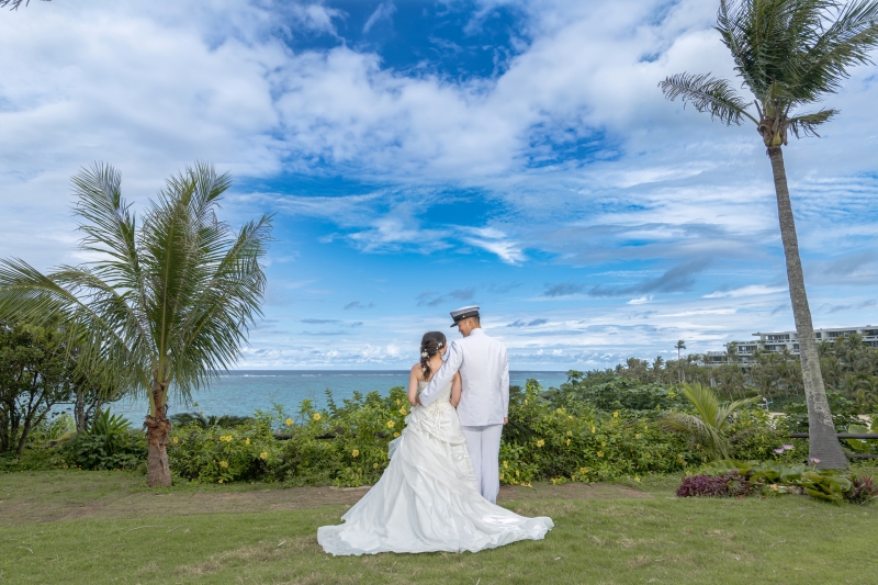 ◉安心の全衣装追加料金なし【ムーンビーチプレミアムフォト】★ムーンビーチ、ガーデン、ホテル館内撮影★青空＆新婦美肌補正2万円分付