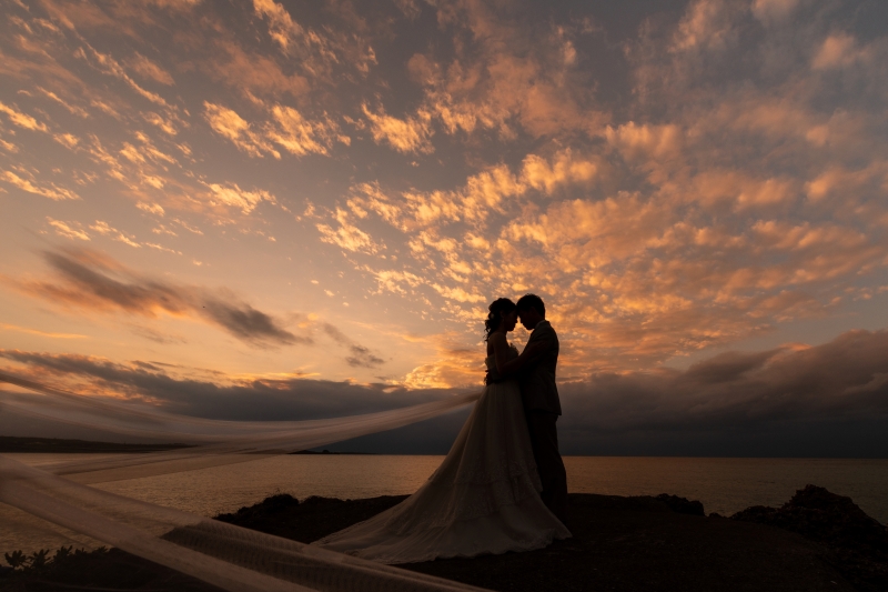 『ムーンビーチプレミアム＋サンセットフォト』★ムーンビーチでサンセット撮影付★安心の衣装追加料金なし！青空＆美肌補正2万円分付！