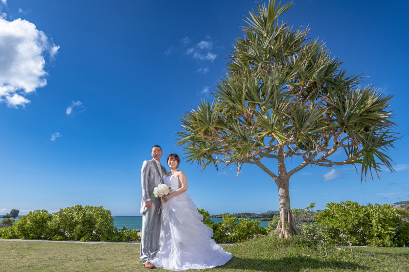 『おんなそんビーチフォトデータプラン』★補正データ付!恩納村ビーチで撮影★安心の衣装追加料金なし!青空&美肌補正2万円分付!