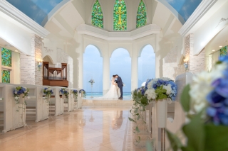 11周年＆2300組の実績のスタジオムーンで結婚式のような撮影「美しい写真を永遠に、楽しいフォトウエディングをリーズナブルに」