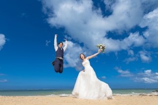 11周年＆2300組の実績のスタジオムーン「美しい写真を永遠に、楽しいフォトウエディングをリーズナブルに」コスパ◎！