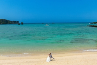 11周年＆2300組の実績のスタジオムーンで「美しい写真を永遠に、楽しいフォトウエディングをリーズナブルに」コスパ◎！