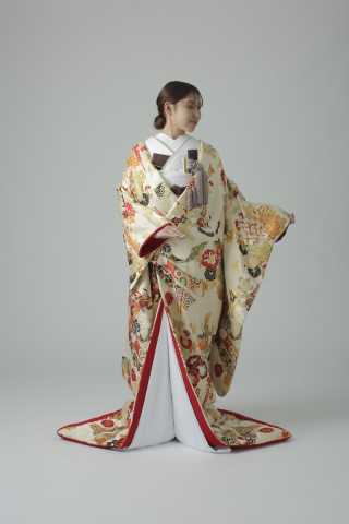 菊花熨斗目　クリーム