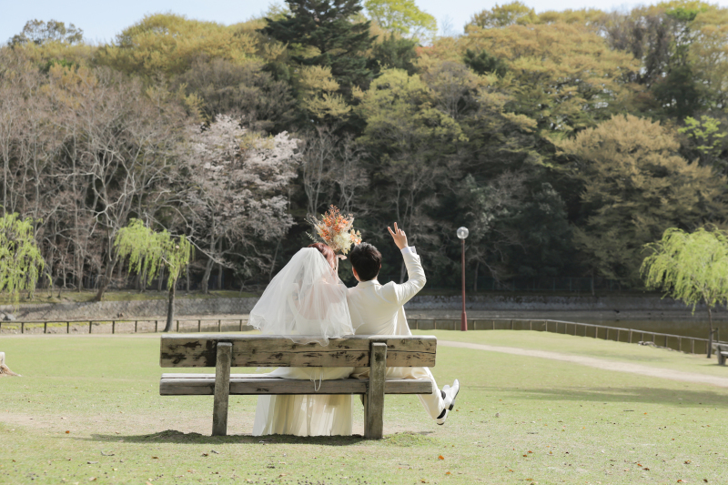 洋装で奈良公園