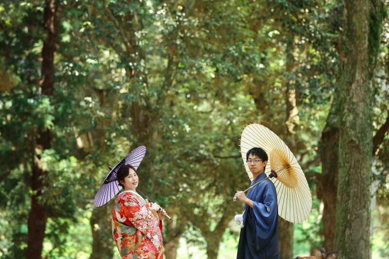 緑の中でに和装ロケーション
