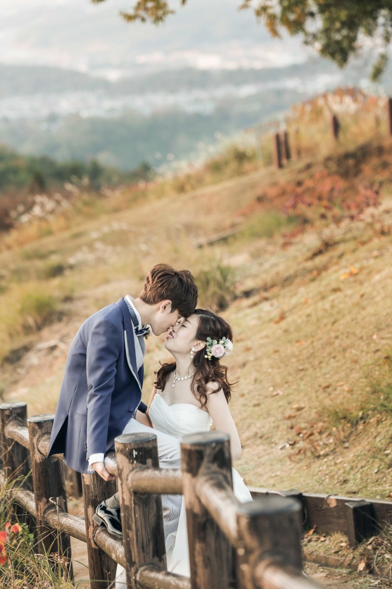 秋の装いの中で