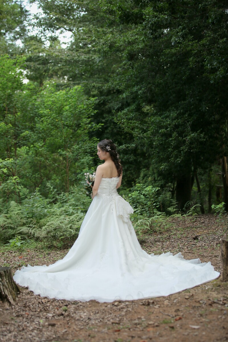 後ろ姿の美しさも忘れてはいけません♡