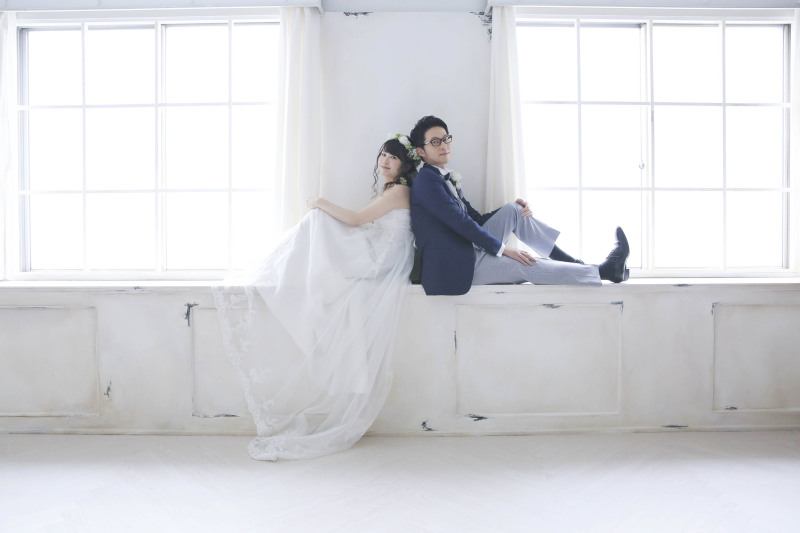 せなか合わせで...