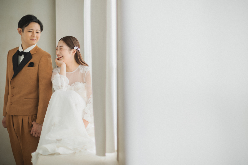 【土日祝料金オフなど選べる10大特典付き】洋装ハウススタジオ◆全データ150カット・スタイルアップ&美肌補正付き