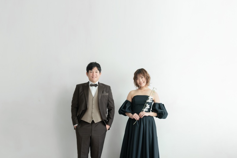 【洋装1カット】記念に1枚スタジオプラン♪台紙写真1冊と1カットデータ付き