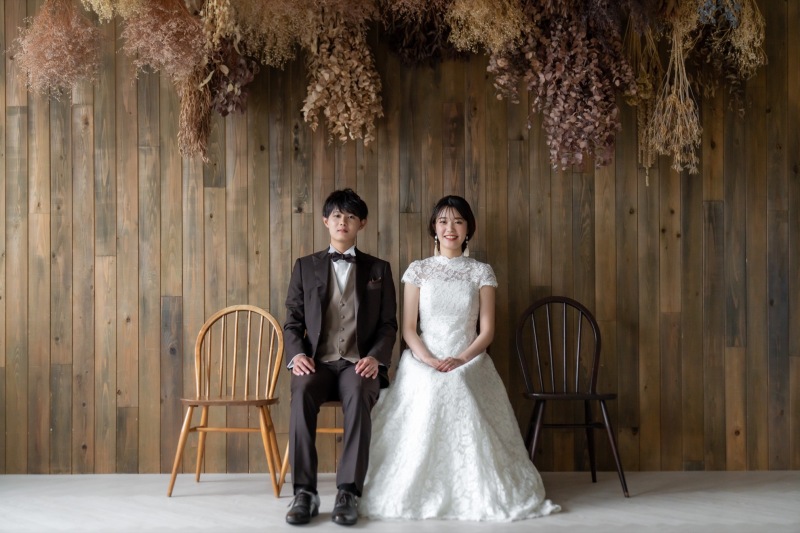 【土日祝料金オフなど選べる10大特典つき】洋装+和装スタジオプラン◇全データ300カット・スタイルアップ&美肌補正付き!