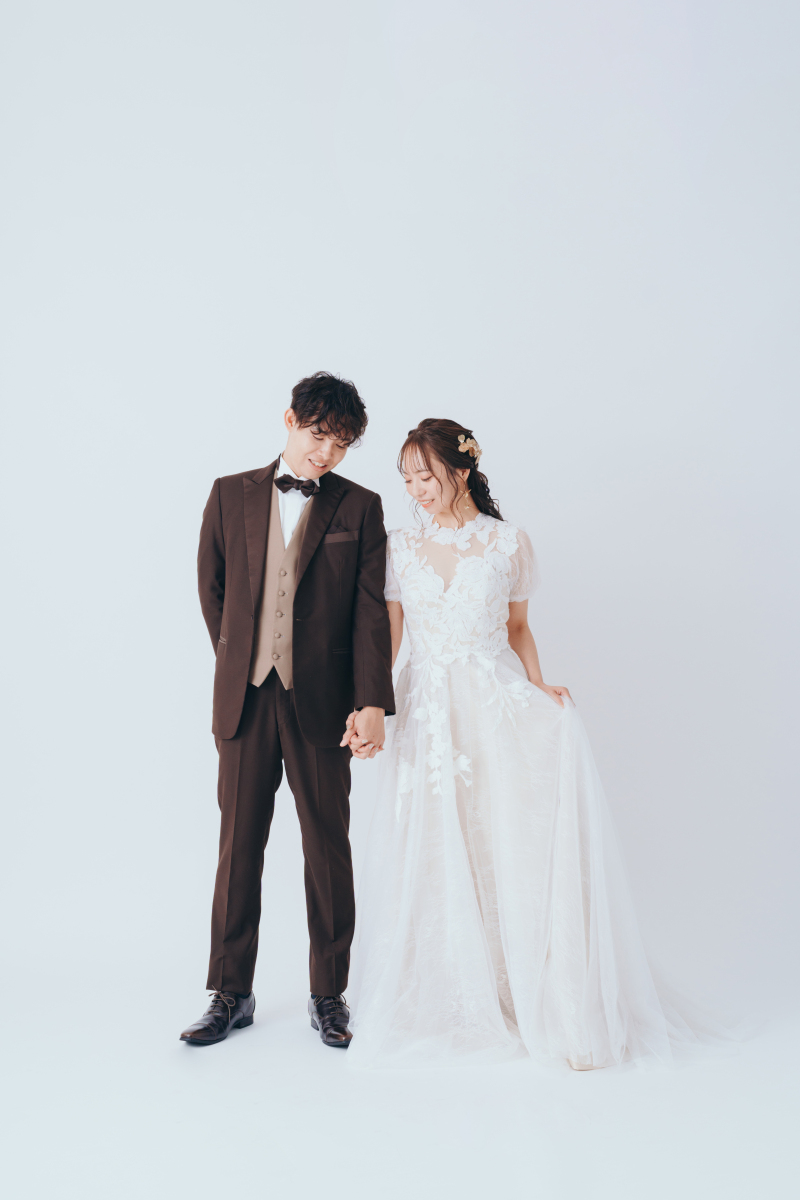 洋装スタジオPLUS◆全データ150カット・スタイルアップ&美肌補正付き