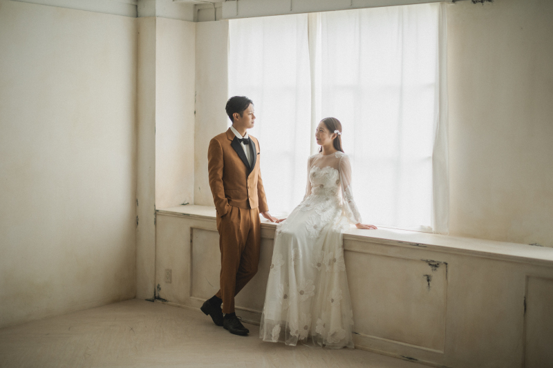 【土日祝料金オフなど選べる10大特典付き】洋装ハウススタジオ◆全データ150カット・スタイルアップ&美肌補正付き