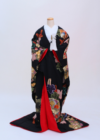 黒地 ちりめん 扇刺繍　A962