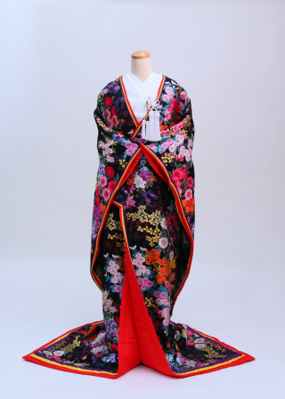 黒 三重重ね 秋しぐれ　A883