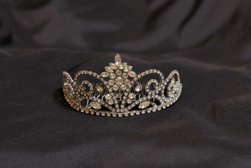 アクセサリー【H570】ティアラ