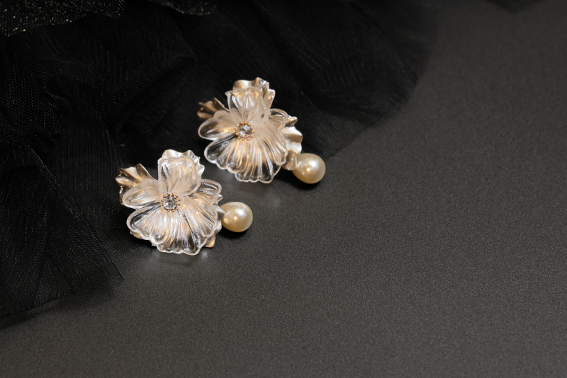 アクセサリー【N335】イヤリングのみ