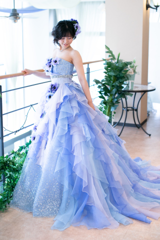 シルバーグリッターのエレガンスドレス　(K245)