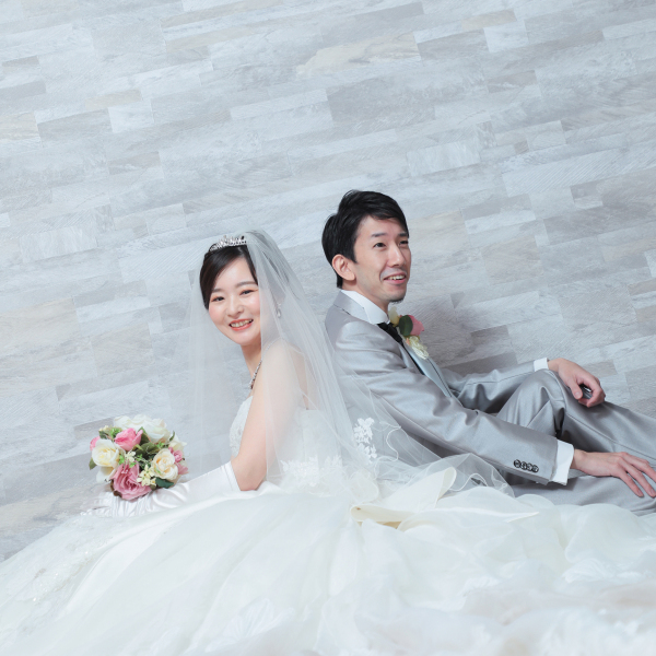 広がるドレスの中に♡