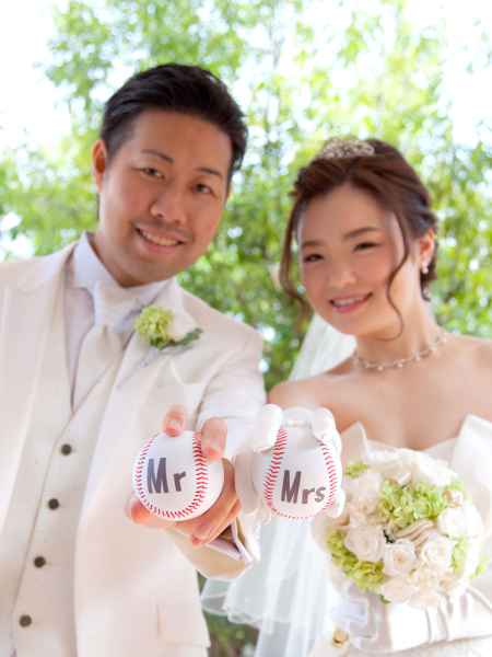 ウェディングドレスに着替えて