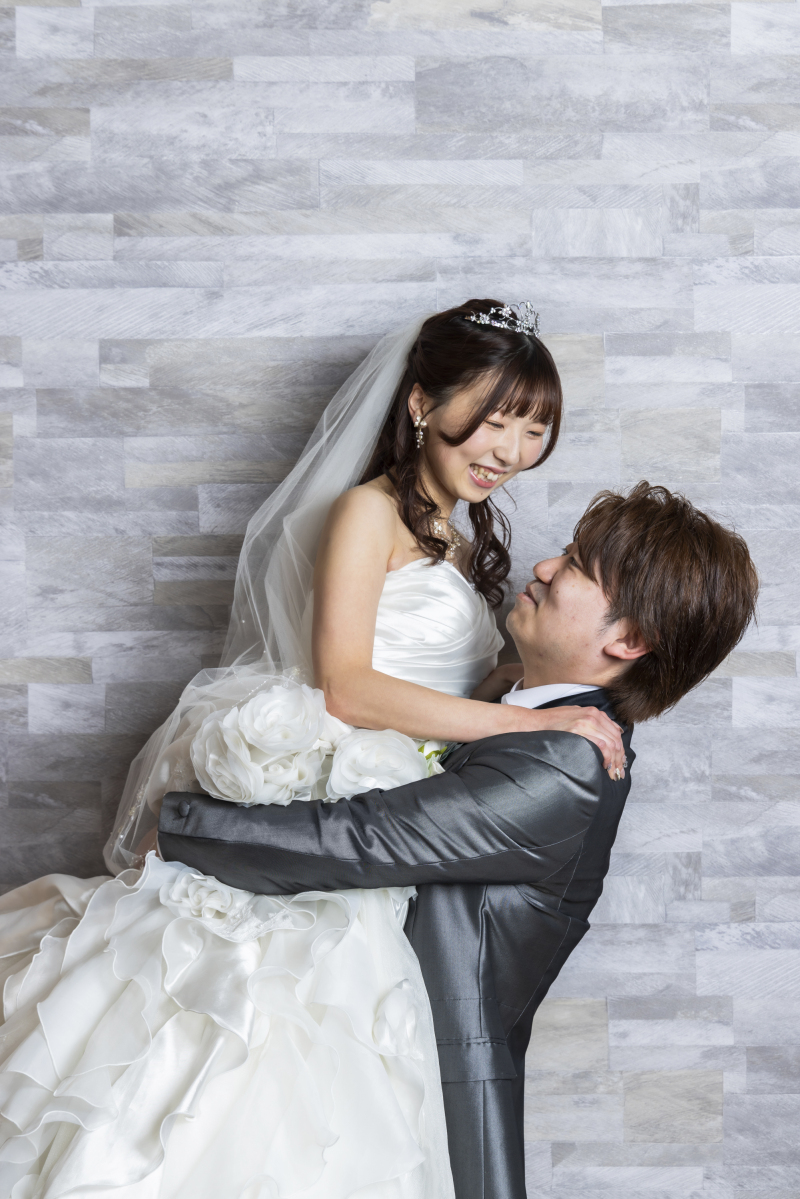 抱き上げた笑顔