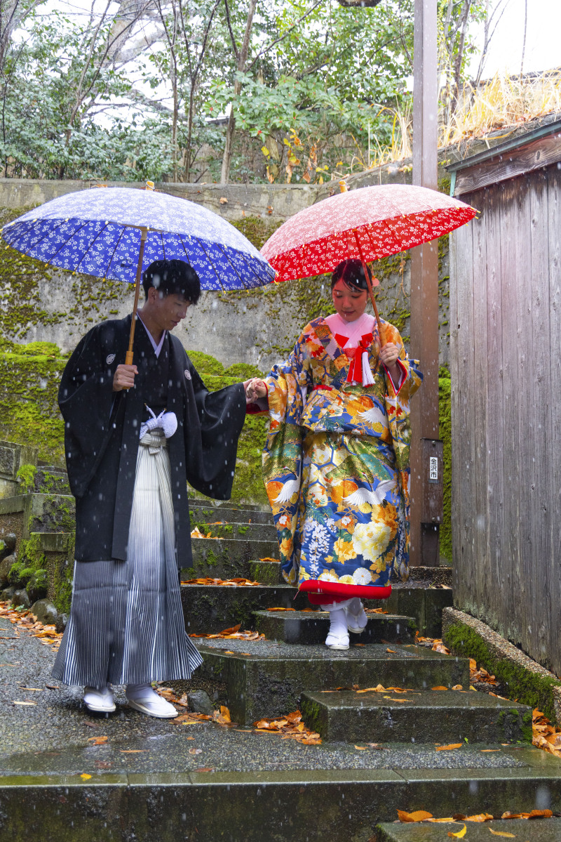 優しくエスコート