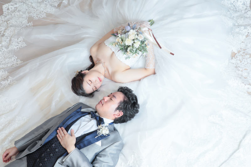 雨の日でも！スタジオウエディング撮影