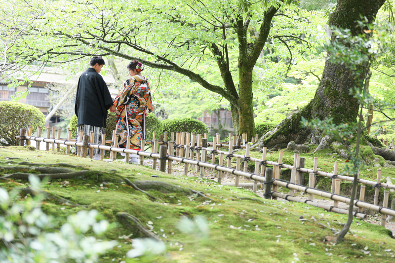 木漏れ日を浴びて