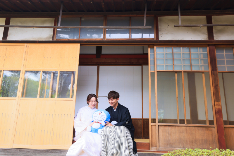 ぬいぐるみと一緒に