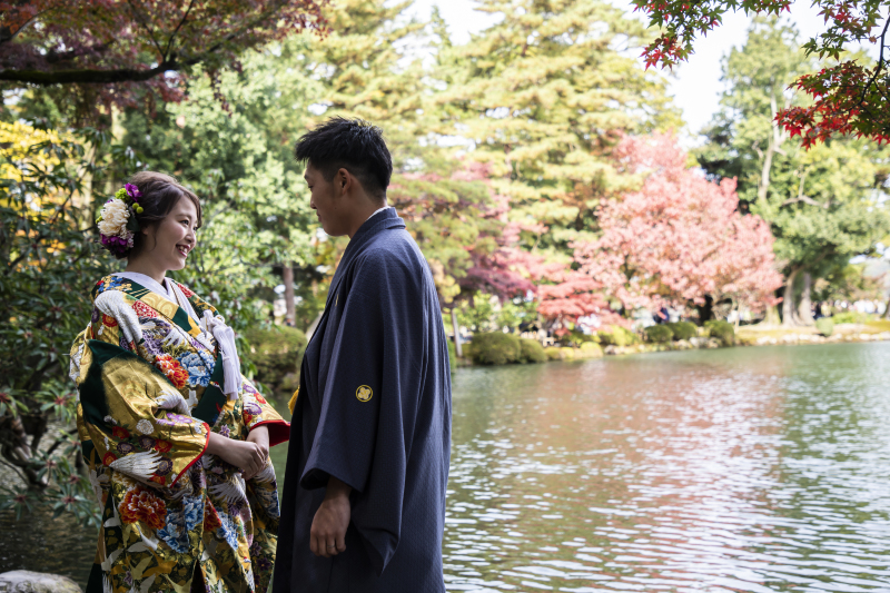 水面に映る紅葉