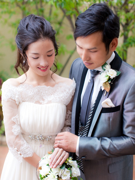 ウエディングドレスに着替えてチャペルへ…♡