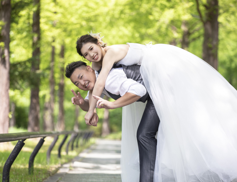 おんぶで仲良しショット