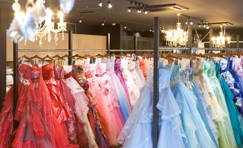 常時150着の和装&ドレスで安心のラインナップ