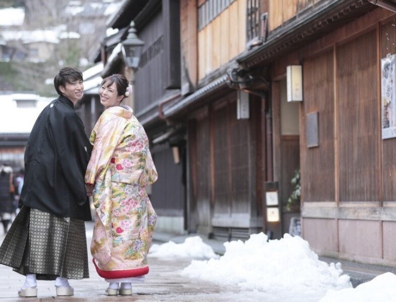 『雪フォトW』和装が映える庭園ロケプラン※兼六園ロケーション付プラン
