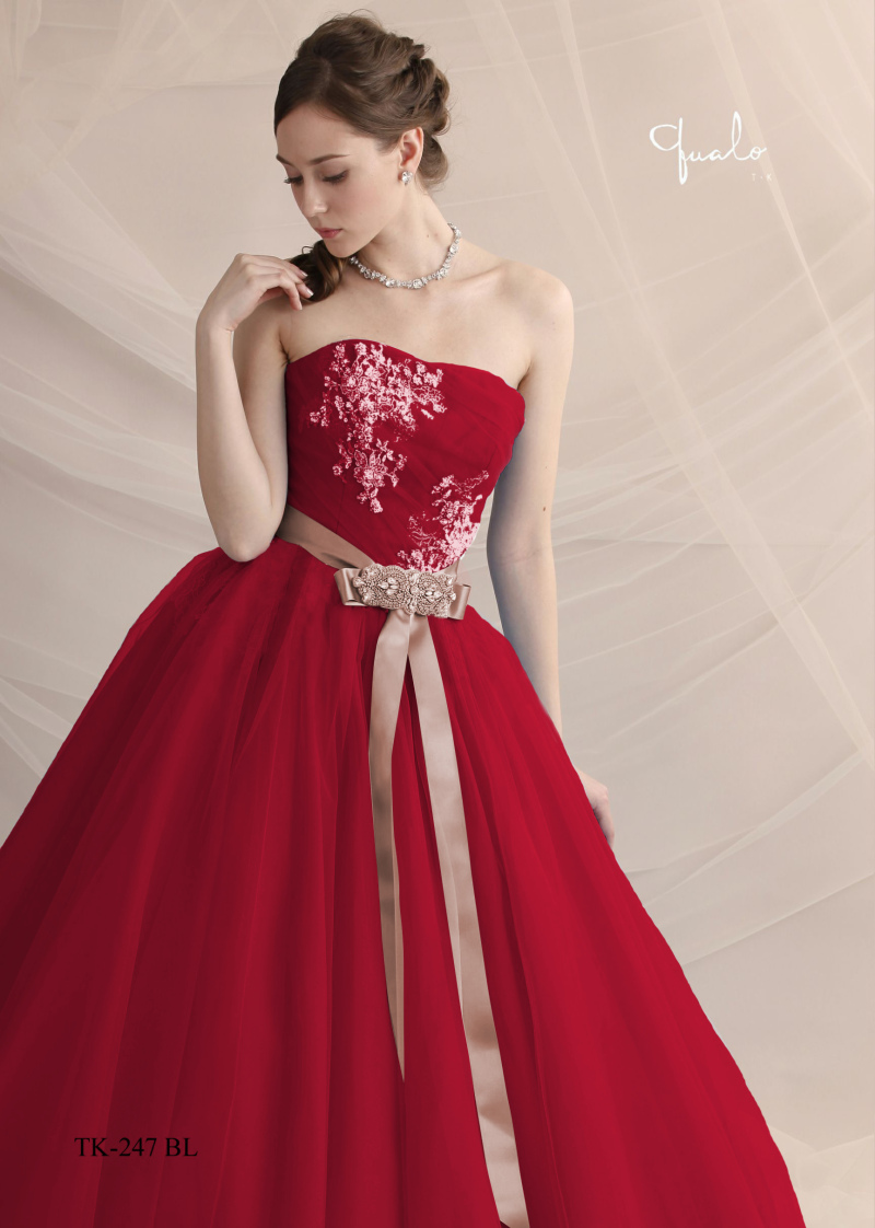 【ブランド新作dressプラン】美容師メイクリハーサル付 ワンランク上の上質なドレスで記念撮影を