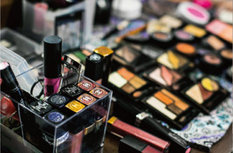 【ソロウェディング】洋装ドレス1点ヘアメイク着付付プラン