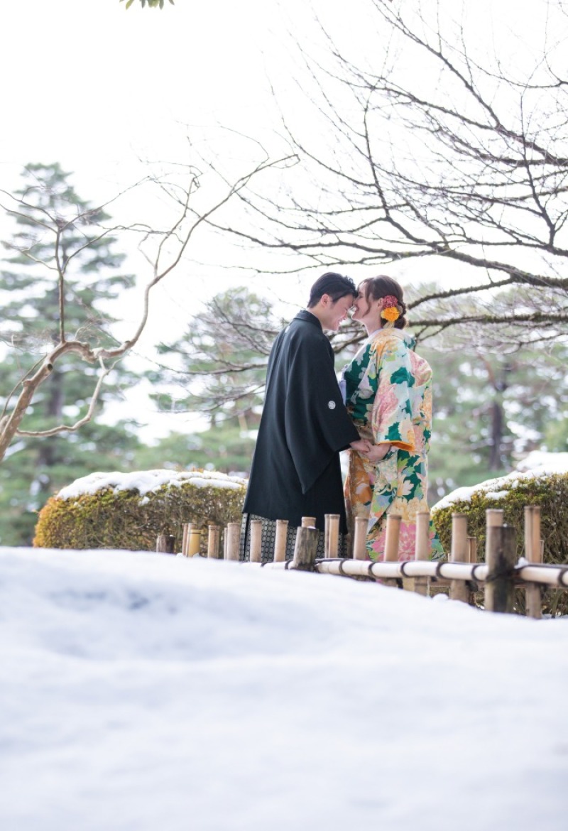 『雪フォトW』和装が映える庭園ロケプラン※兼六園ロケーション付プラン