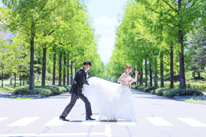 【受賞フォトグラファーの技術】×【ドレス専門店の美衣装】金沢ロケーションフォト<洋装1着◇事前衣装試着も可能!>