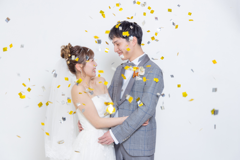 ◇スタジオNEW OPEN記念◇ドレス&times;タキシード・着付・ヘアメイク・衣裳小物・撮影料・データ付　132,000&rarr;77,000円