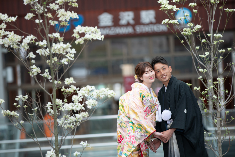 【金沢駅鼓門】データ付!和装ロケーション撮影プラン♪