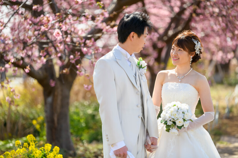 見つめ合う自然なショット♡